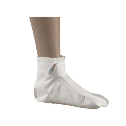 parafricta single use bootee on foot